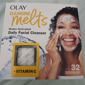 Olay Cleansing Melts Vitamin C, 32 Count, New in Box